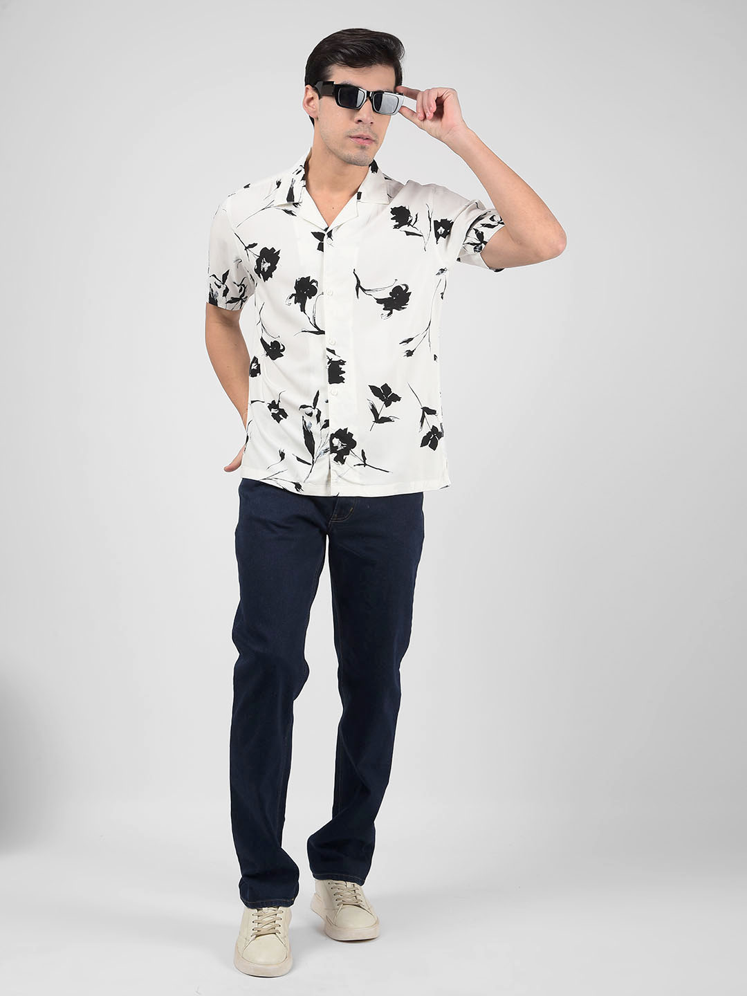 Numero Uno Men Floral Print White Shirt